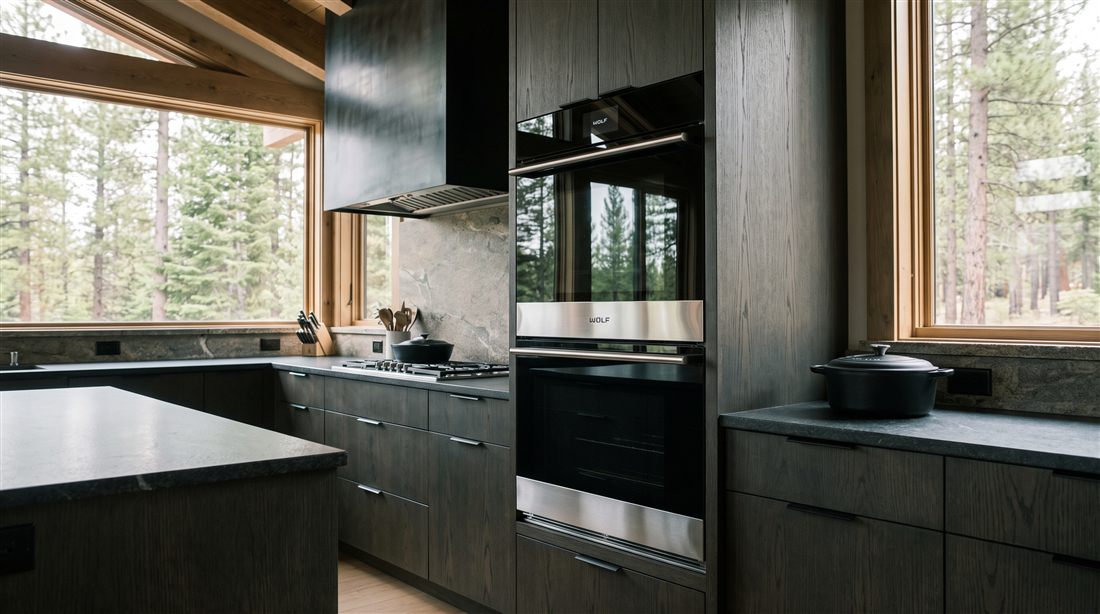 Wolf ovens in a mountain modern home